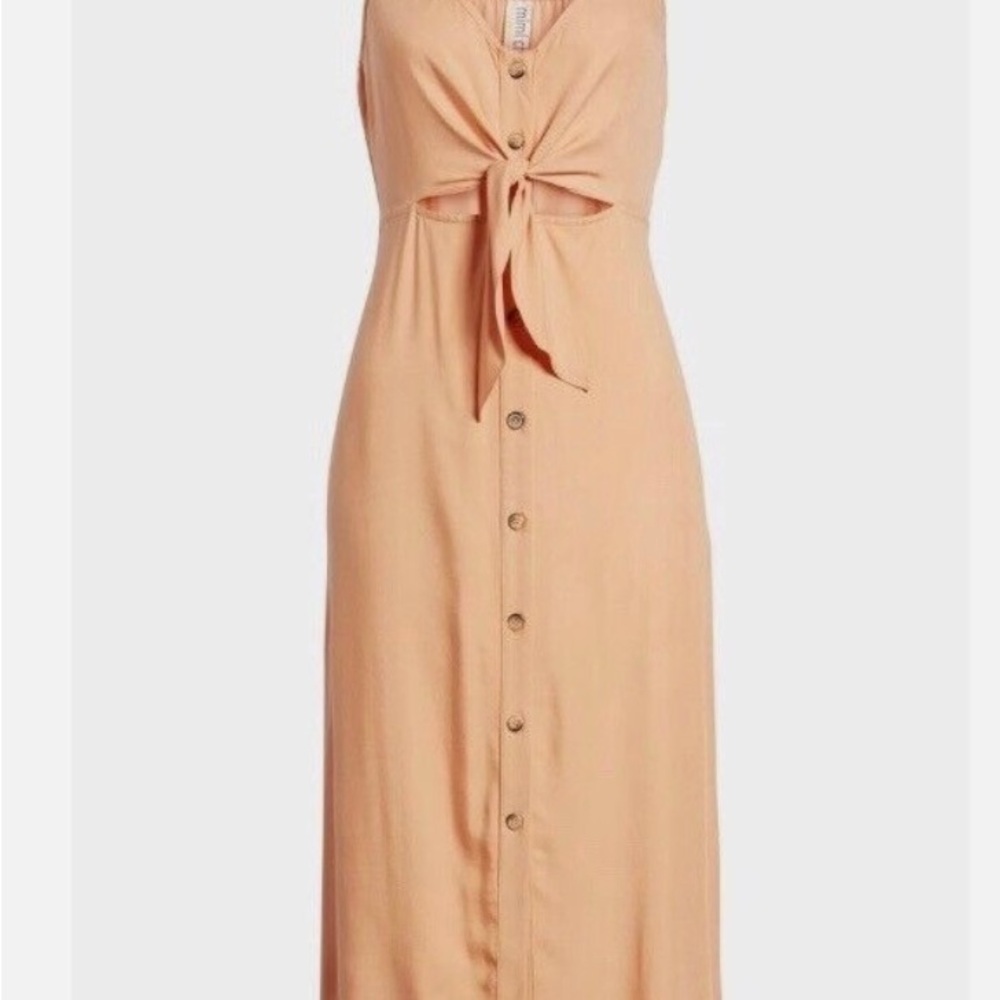 Mimi Chica Peekaboo Cutout Ti€ ?
Front Midi dress - Picture 2 of 9